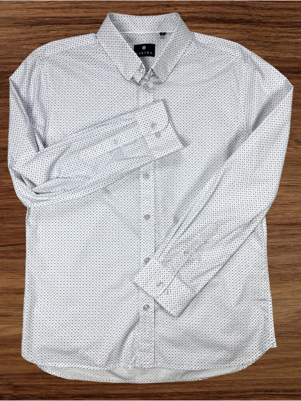 vustra nwt white